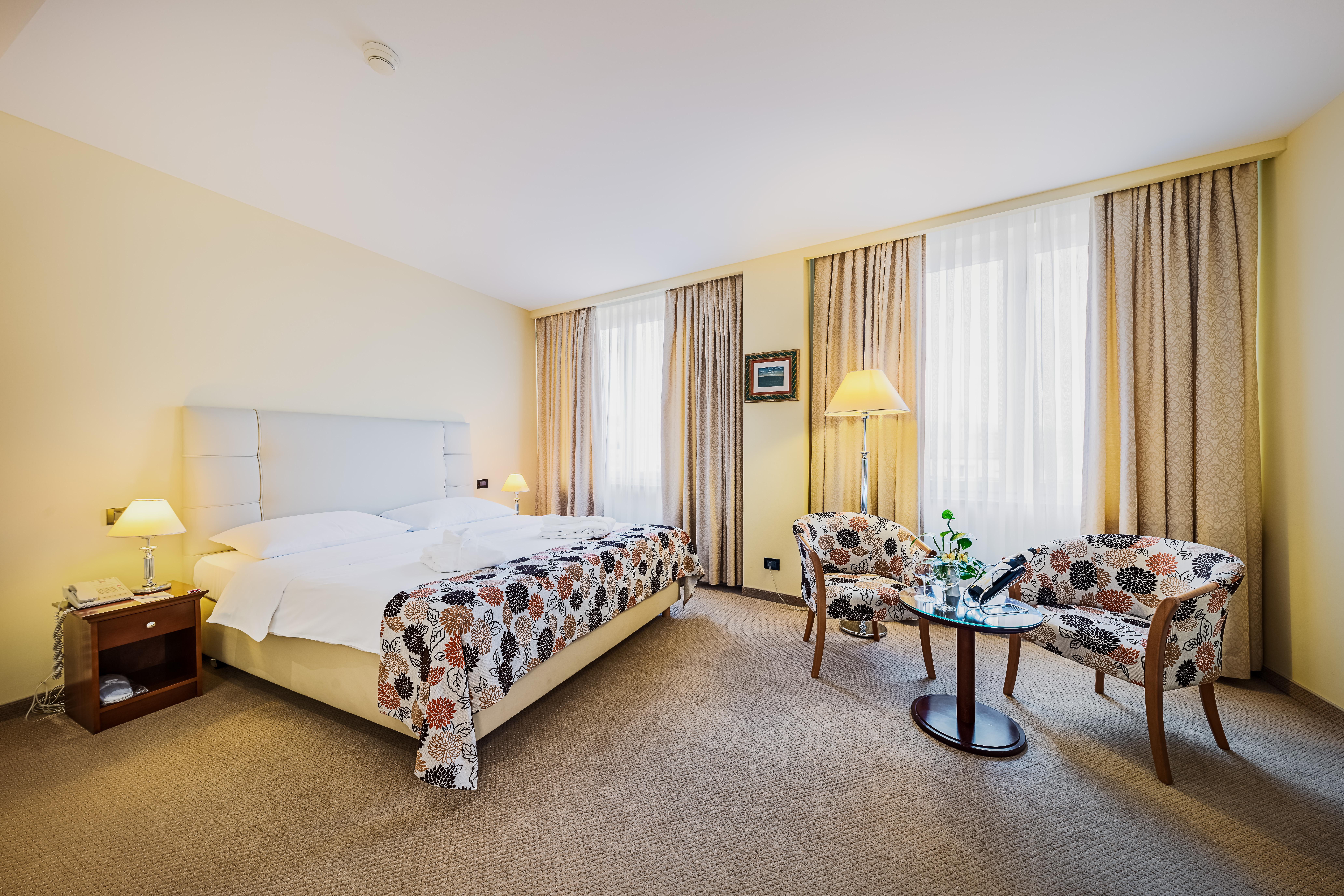 Hotel Dubrovnik Zagreb Extérieur photo