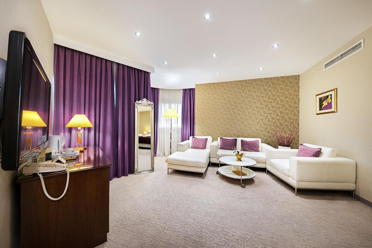 Hotel Dubrovnik Zagreb Extérieur photo