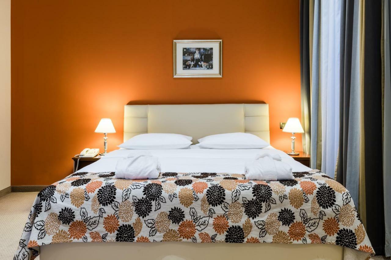 Hotel Dubrovnik Zagreb Extérieur photo