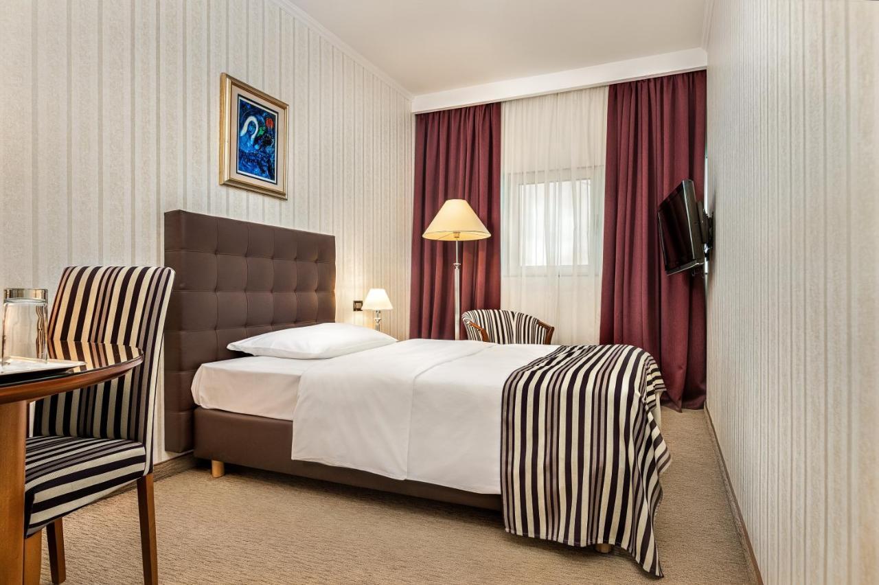 Hotel Dubrovnik Zagreb Extérieur photo