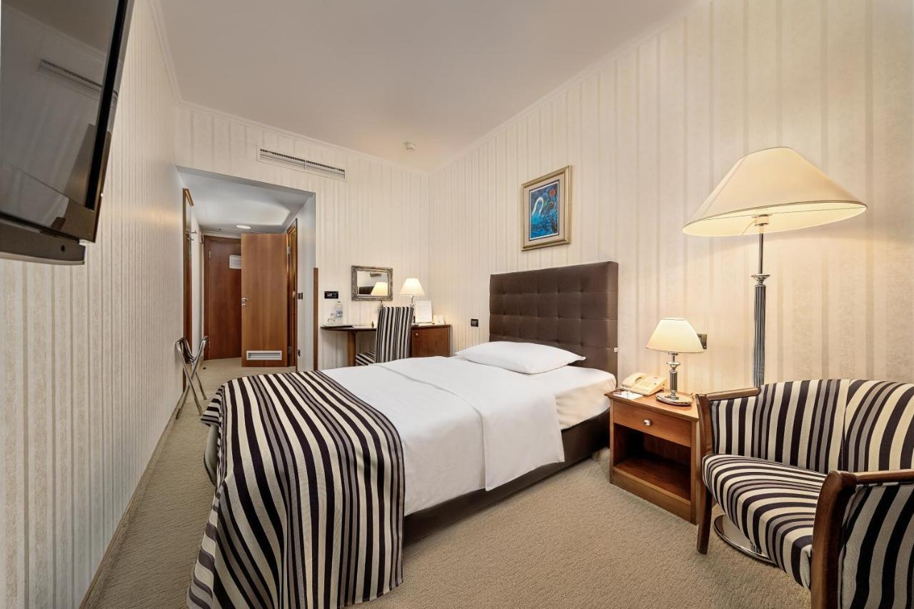 Hotel Dubrovnik Zagreb Extérieur photo